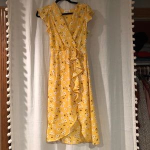 Yellow sundress
